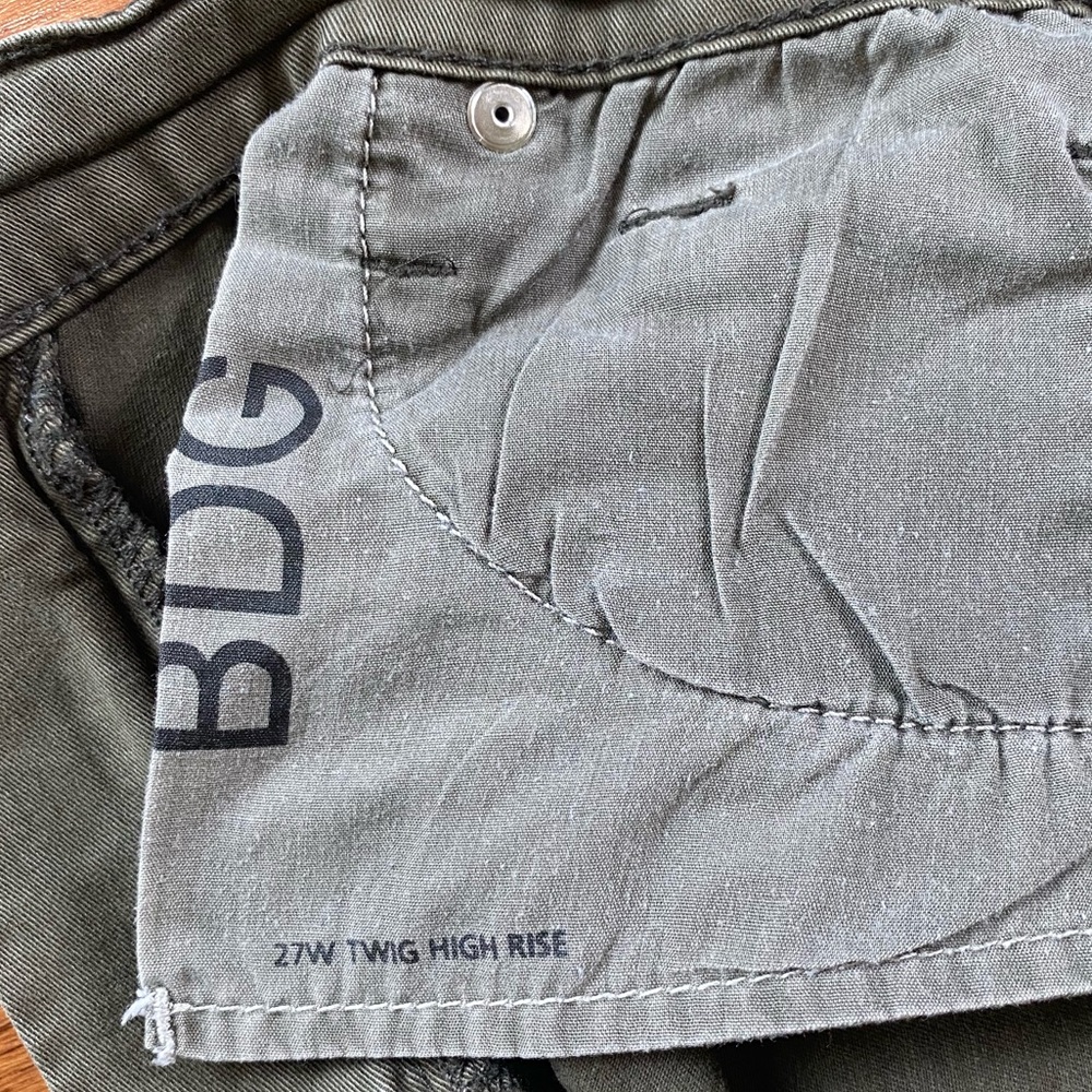 Jeans - Picture 4 of 4